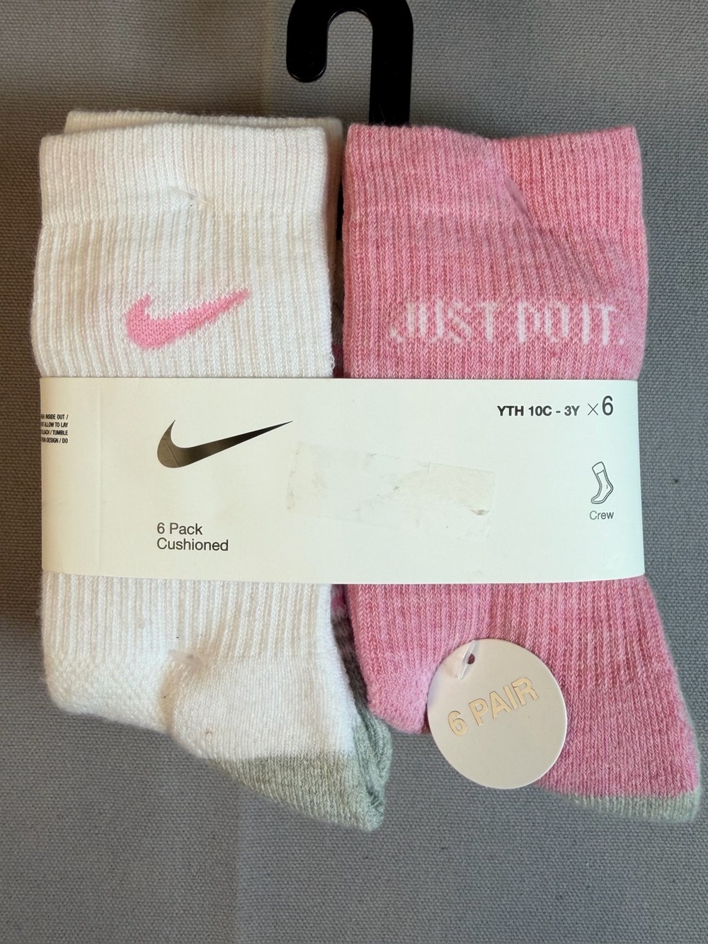 Nike Youth size 10C-3Y 6 Pair Pink and White Cushioned Crew Socks With Logo